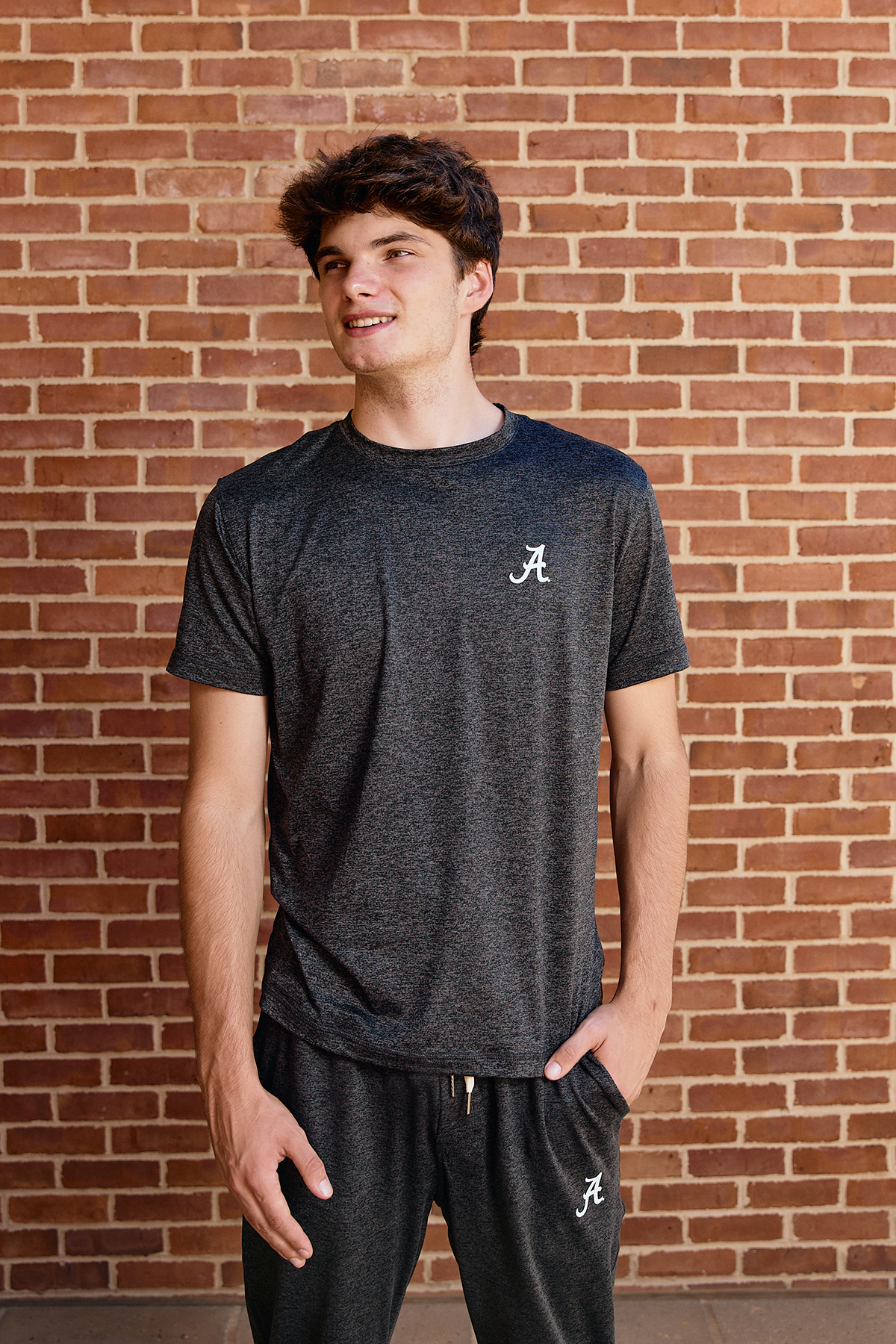 Logo Cloudknit Lounge Tee Mens in Charcoal