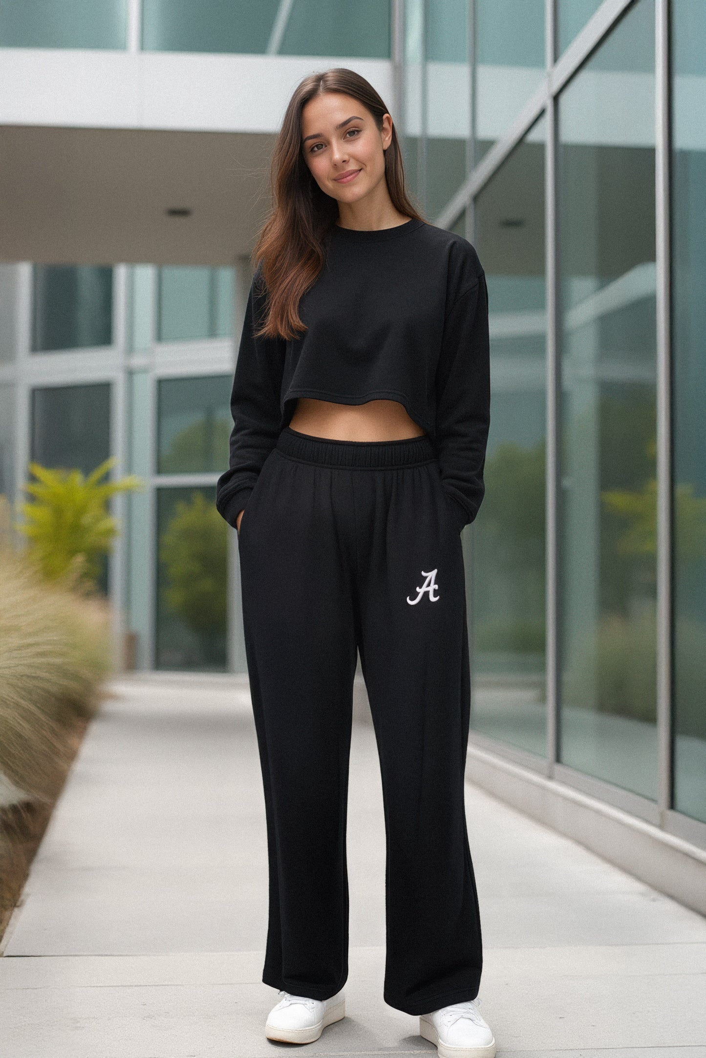 Logo Softest Fleece Straight Leg Sweatpant in Black