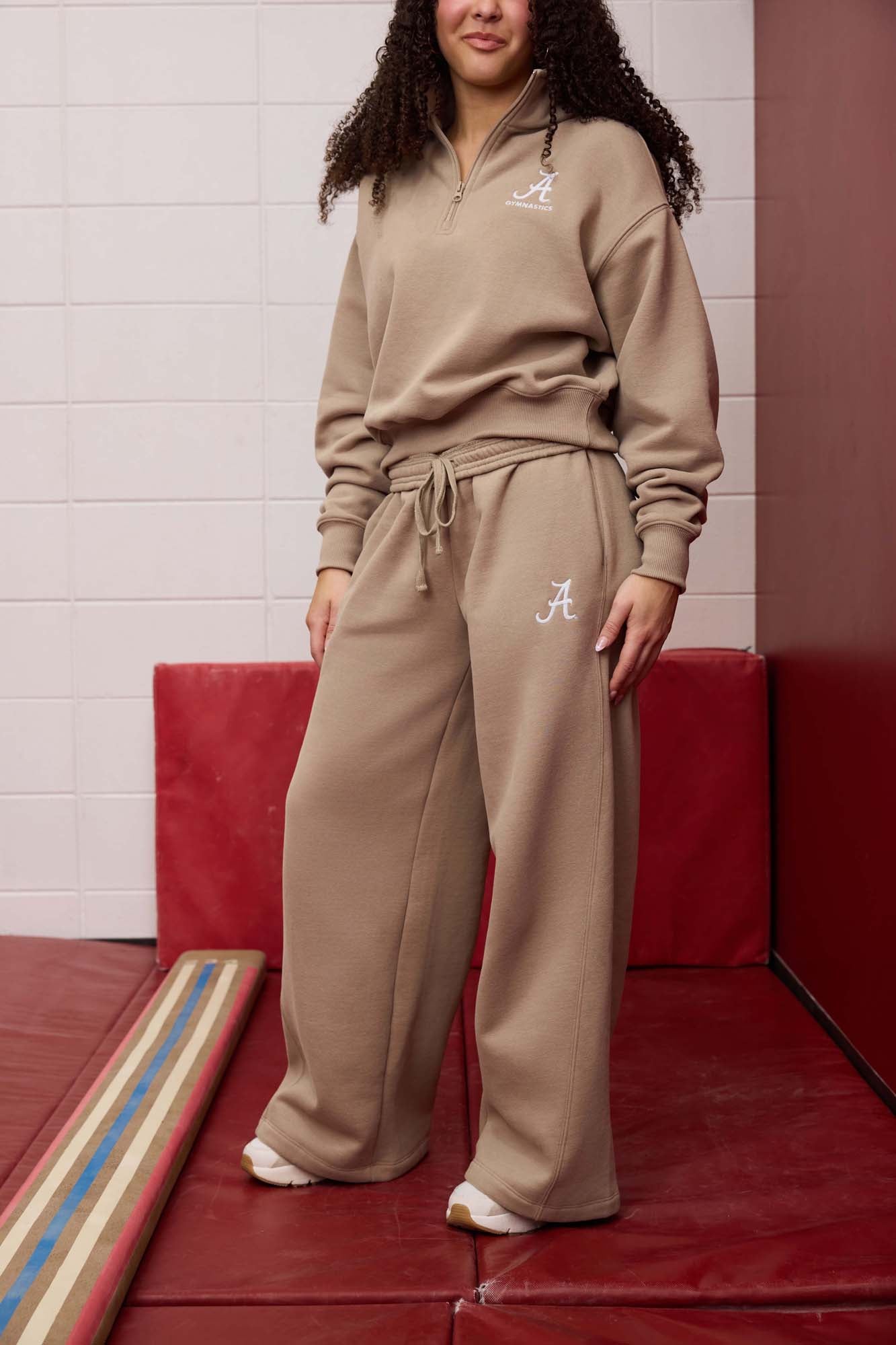 Logo Sueded Fleece Wide Leg in Desert Khaki