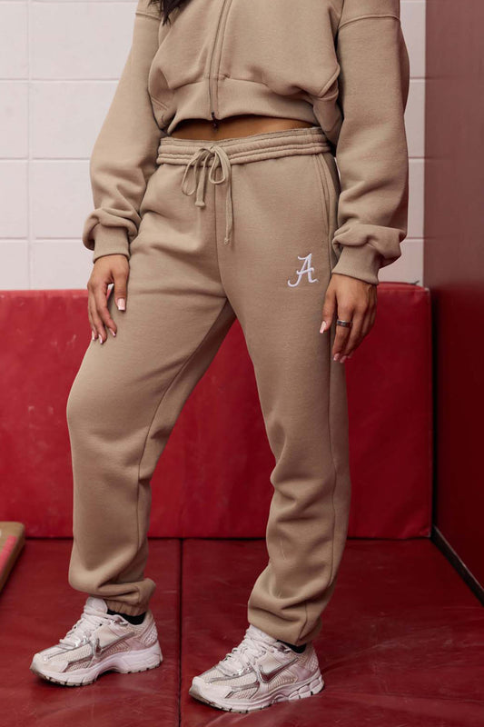 Logo Sueded Fleece Jogger in Desert Khaki