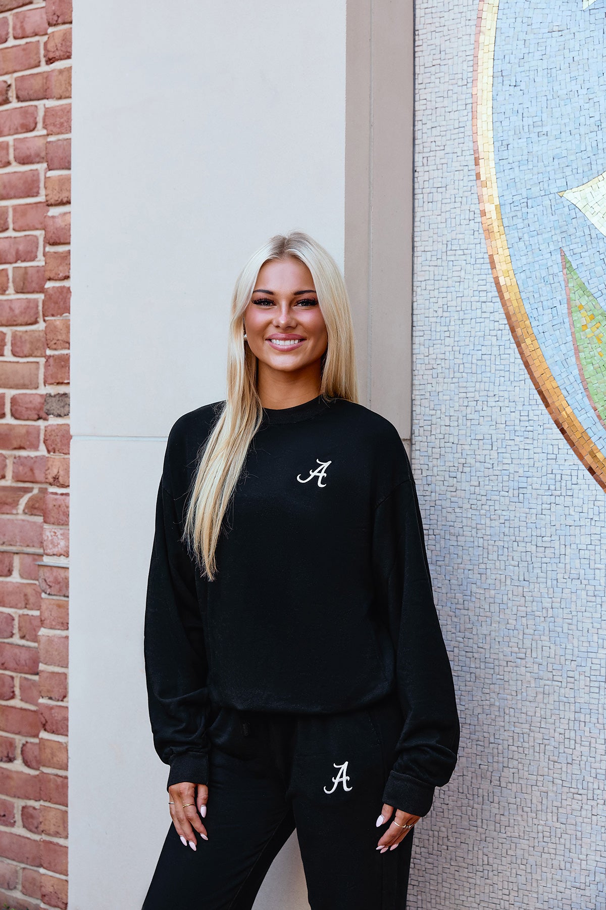 Logo Softest Fleece Crewneck in Black