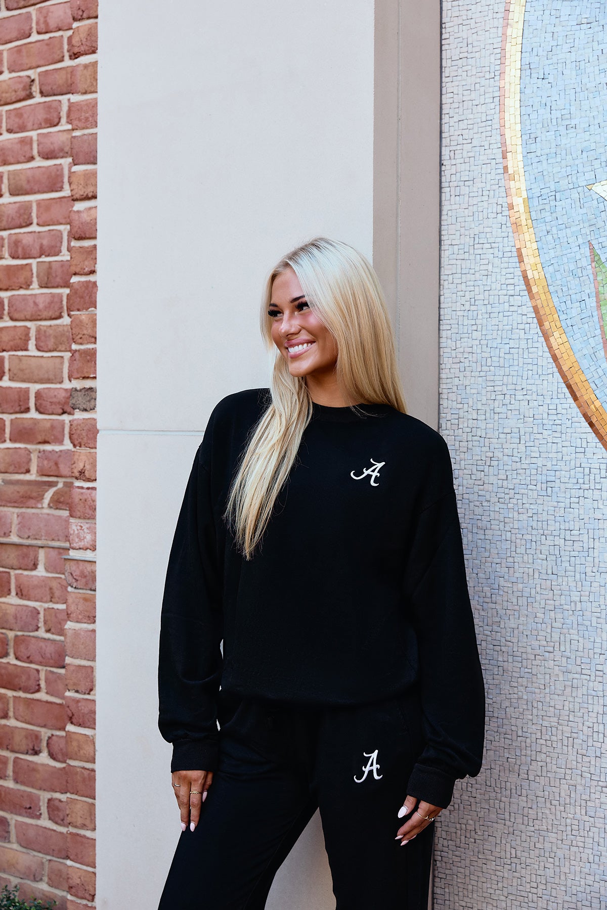 Logo Softest Fleece Crewneck in Black