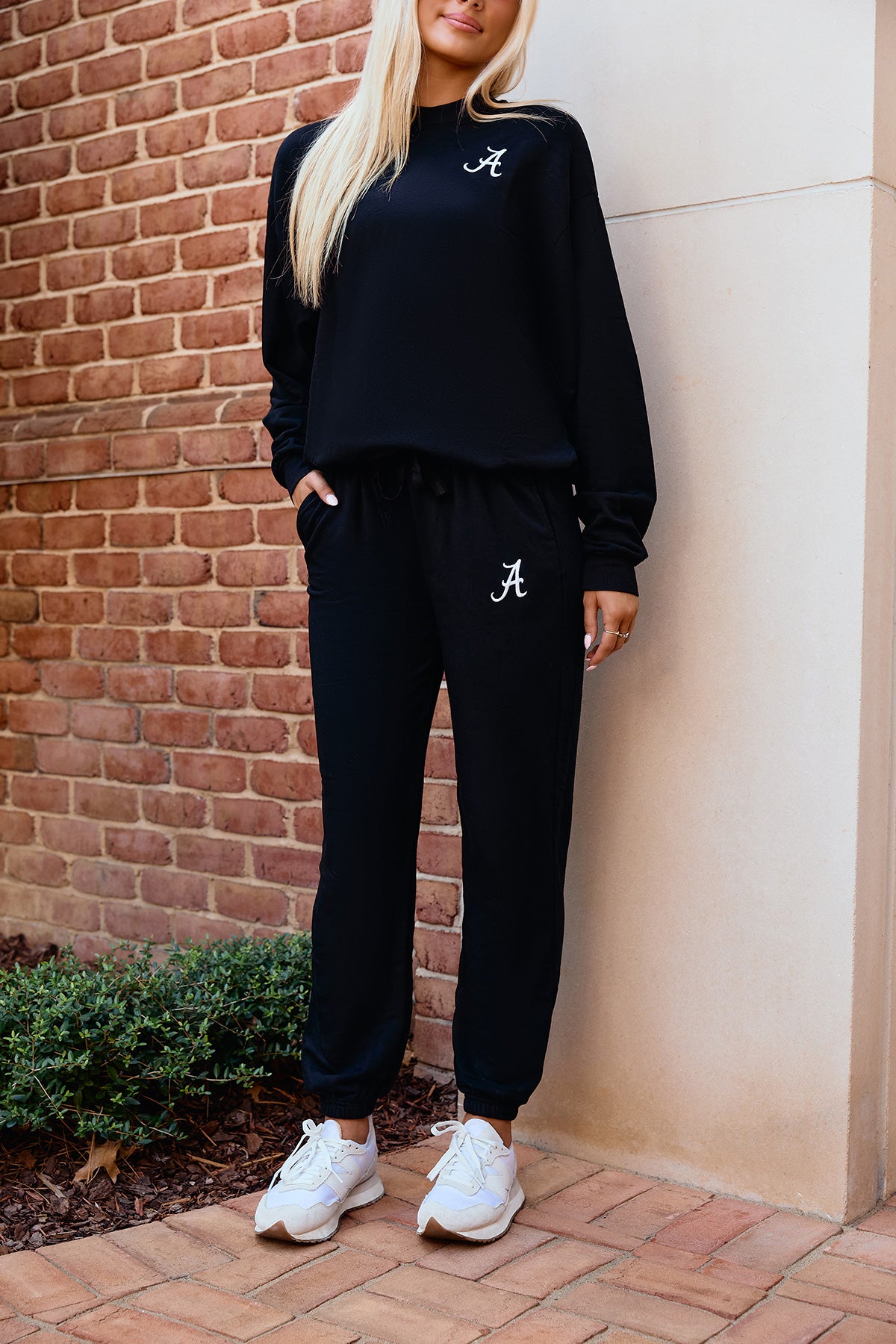 Logo Softest Fleece Crewneck in Black