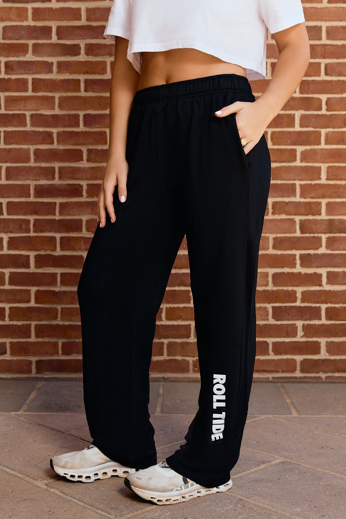 Roll Tide Softest Fleece Straight Leg Sweatpant in Black